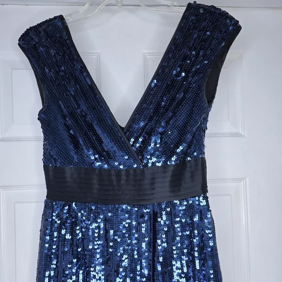 BCBGMAXAZRIA Reeve Sequin V-Neck Cocktail Dress Cobalt Blue XS - Picture 7 of 12